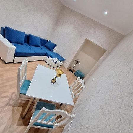 Mery'S Family Apartment Тбилиси Экстерьер фото