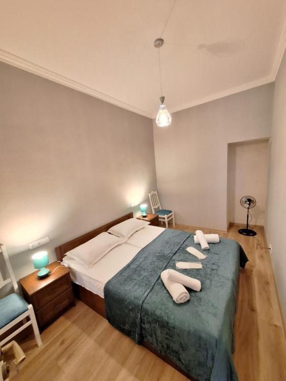 Mery'S Family Apartment Тбилиси Экстерьер фото