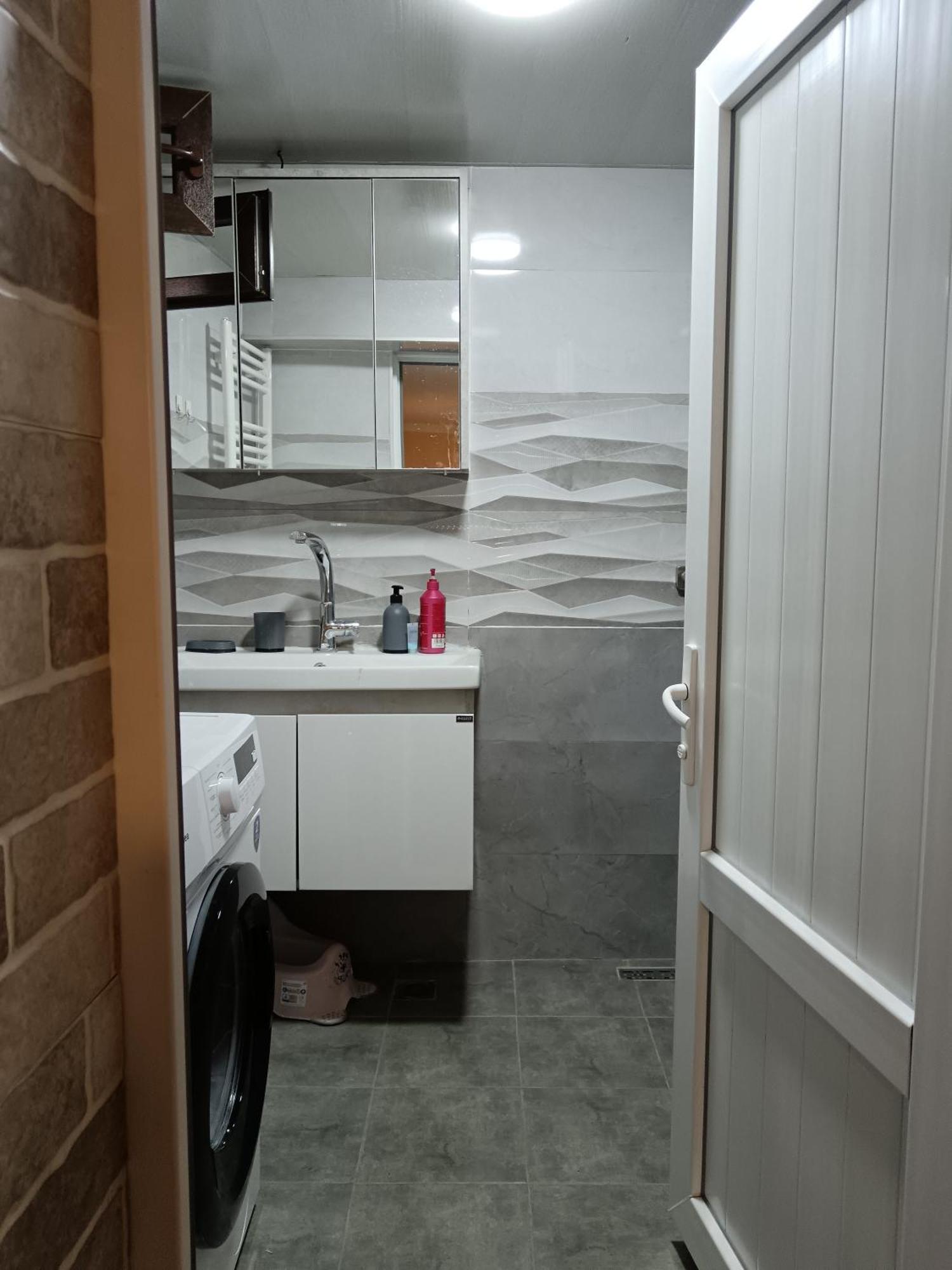 Mery'S Family Apartment Тбилиси Экстерьер фото